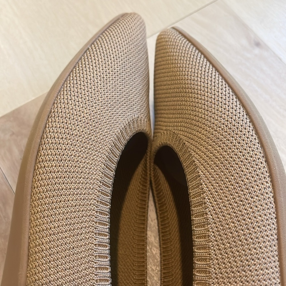 Vivaia Woven Pointed Toe Ballet Flat - Picture 13 of 13